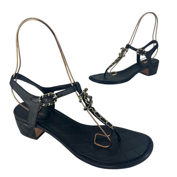 Chanel Lambskin Chain Interlocking CC Logo Thong Sandals in Black - Picture 4 of 16